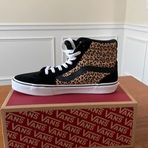 Size 10  leopard and black Vans  Never been worn